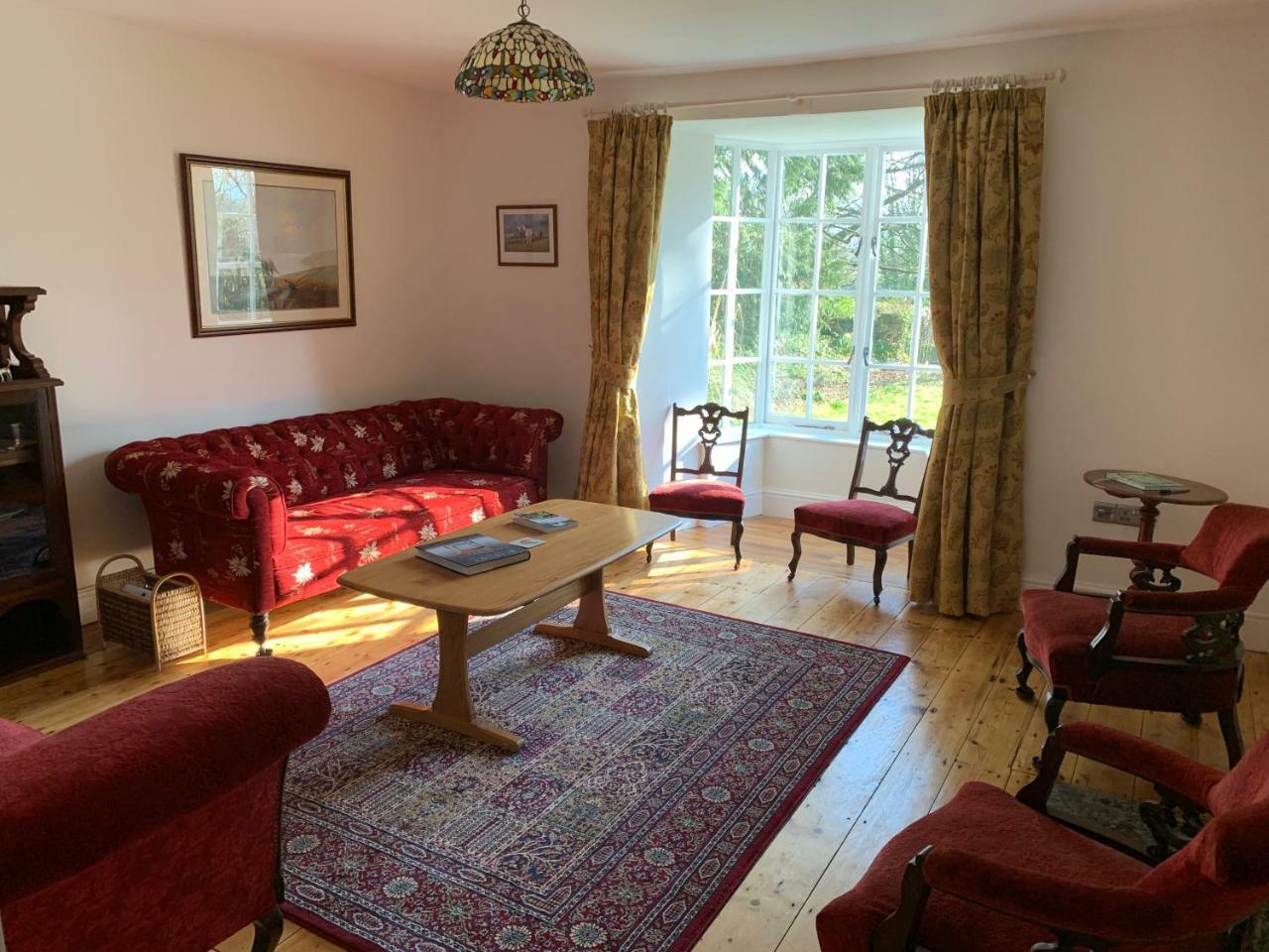 Pontyclerc Farm House Bed And Breakfast Ammanford Ngoại thất bức ảnh